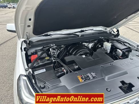 Used 2018 GMC Yukon Denali w/ Open Road Package AWD/4WD image 50