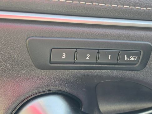 Used 2024 Lexus ES 300h w/ Premium Package FWD image 13