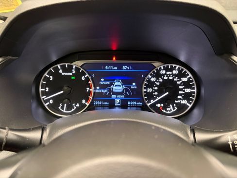 Used 2025 Nissan Altima 2.5 SV FWD image 39
