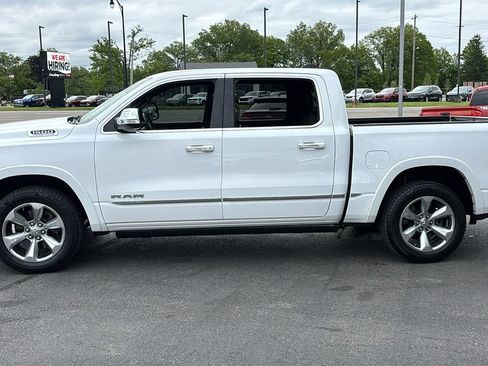 Used 2021 RAM 1500 Limited w/ Body Color Bumper Group AWD/4WD image 3