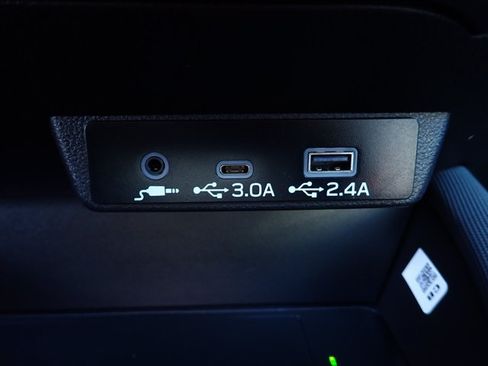 Used 2026 Subaru Forester Premium AWD/4WD image 19