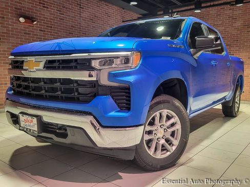 New 2025 Chevrolet Silverado 1500 LT image 2