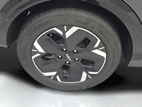 Used 2023 Kia Niro Wind w/ Wind Preserve Package FWD image 43