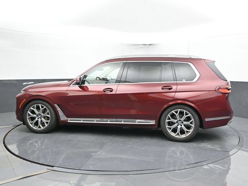 Used 2025 BMW X7 xDrive40i AWD/4WD image 6