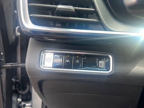 Used 2024 Buick Envision Preferred AWD/4WD image 30