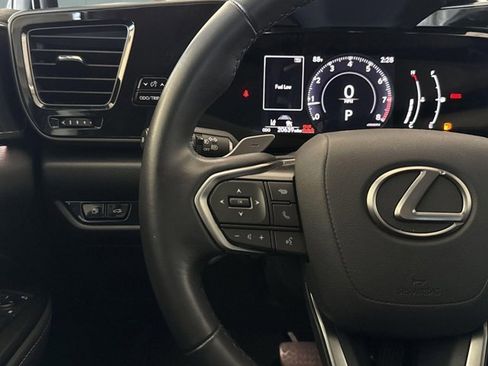 Certified 2025 Lexus NX 250 FWD w/ Accessory Package (2T) image 15