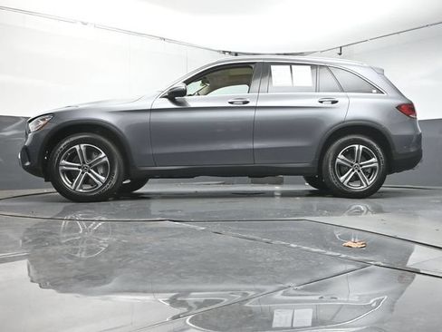 Used 2021 Mercedes-Benz GLC 300 image 34