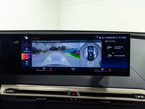 Certified 2023 BMW iX xDrive50 w/ Premium Package AWD/4WD image 18