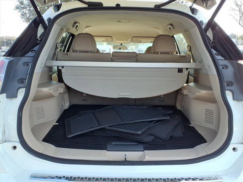 Used 2016 Nissan Rogue SL image 9