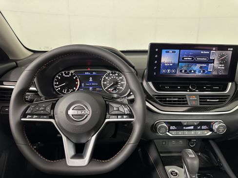 New 2025 Nissan Altima 2.5 SR w/ SR Premium Package image 35