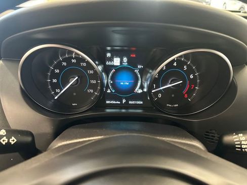 Used 2019 Jaguar F-PACE Premium AWD/4WD image 19