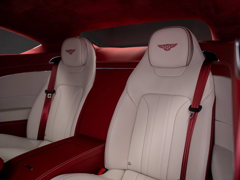 Used 2023 Bentley Continental GT Azure AWD/4WD image 67