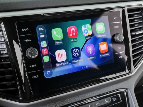 Certified 2023 Volkswagen Atlas Cross Sport SE FWD image 14