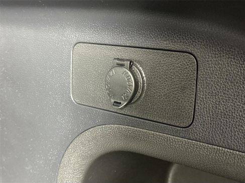 Certified 2025 Toyota RAV4 XLE AWD/4WD image 37