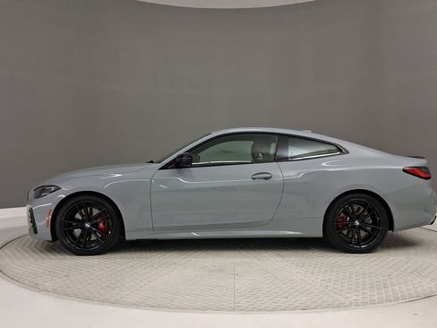 Used 2024 BMW M440i Coupe w/ Shadowloine Package RWD image 2