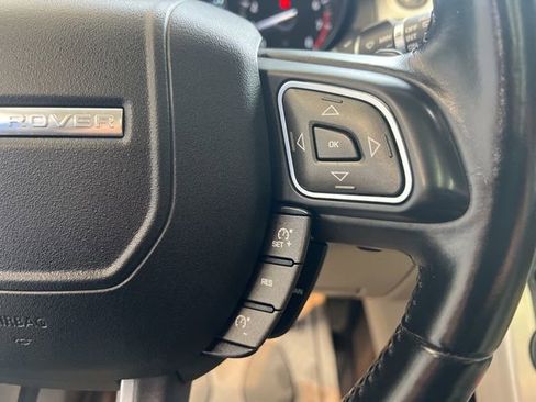 Used 2016 Land Rover Range Rover Evoque SE AWD/4WD image 29