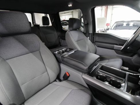 New 2025 Ford F150 XLT w/ Equipment Group 302A MID image 33