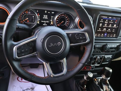 Used 2023 Jeep Gladiator Mojave w/ Trailer Tow Package image 27