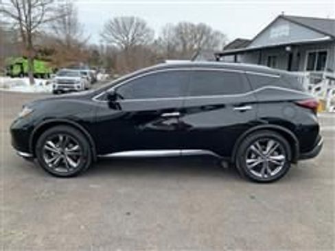 Used 2019 Nissan Murano Platinum image 9