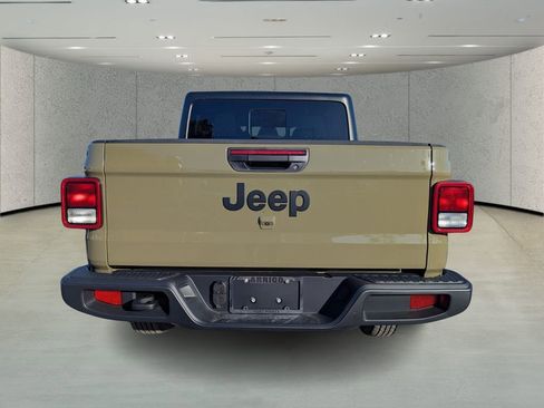 New 2026 Jeep Gladiator Sport image 5