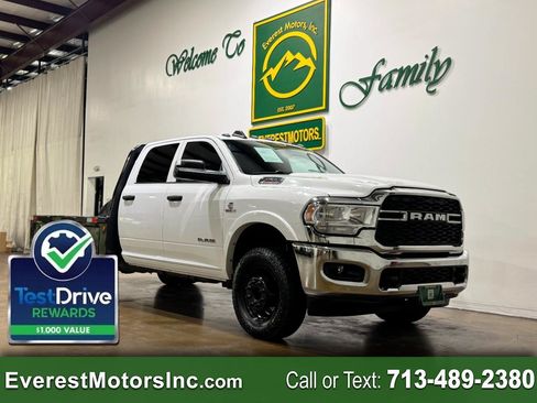 Used 2021 RAM 3500 Tradesman w/ Chrome Appearance Group AWD/4WD image 1