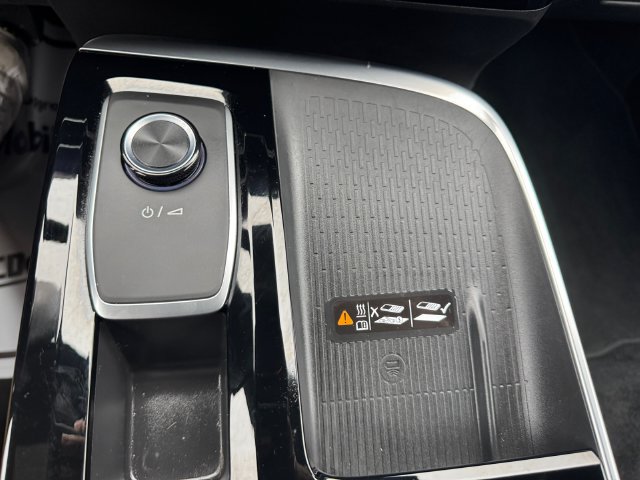 Used 2025 Buick Enclave Sport Touring FWD image 19