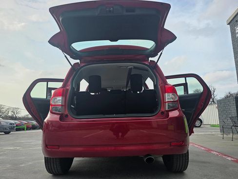 Used 2011 Scion xD image 34