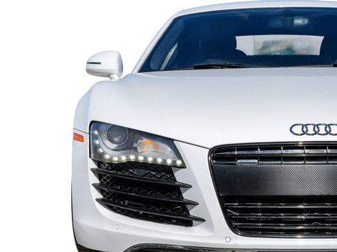 Used 2011 Audi R8 V8 image 39