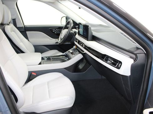 New 2025 Lincoln Aviator Premiere w/ Equipment Group 101A image 29