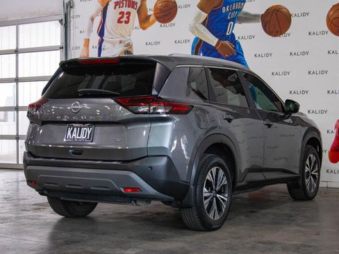 Used 2023 Nissan Rogue SV w/ SV Premium B Package FWD image 26