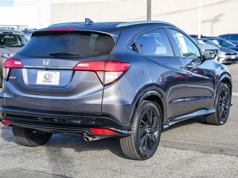 Used 2022 Honda HR-V Sport image 5