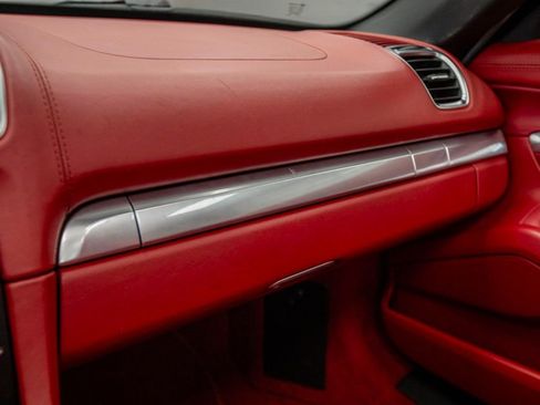 Used 2013 Porsche Boxster S image 23