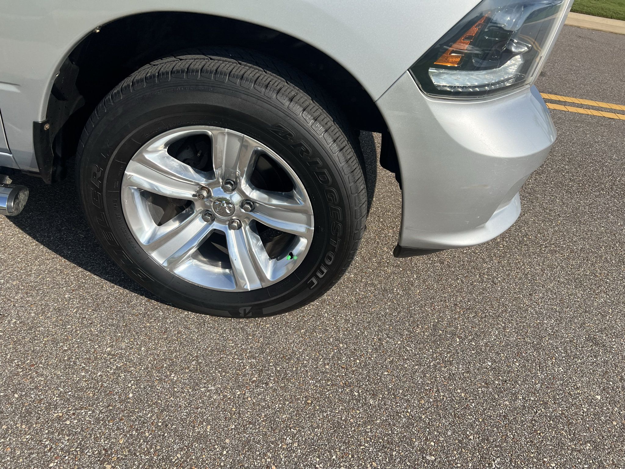 Used 2015 RAM 1500 Sport w/ Remote Start & Security Group AWD/4WD image 11