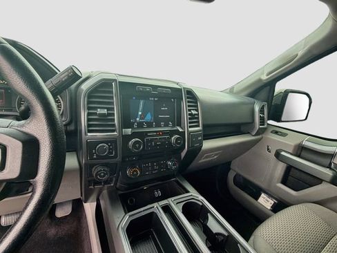 Used 2016 Ford F150 XLT w/ Equipment Group 302A Luxury AWD/4WD image 25