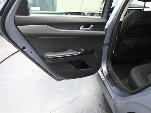 Used 2023 Kia K5 LXS image 15
