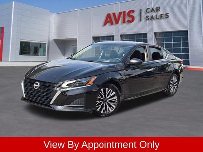 Used 2025 Nissan Altima 2.5 SV