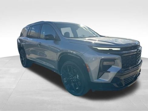 New 2026 Chevrolet Traverse RS image 7