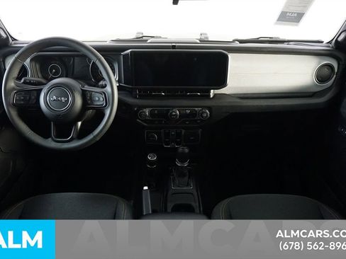 Used 2025 Jeep Wrangler Unlimited Sport AWD/4WD image 22