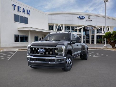 New 2026 Ford F350 Lariat w/ Lariat Ultimate Package image 2