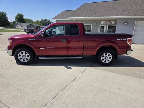 Used 2014 Ford F150 XLT w/ Equipment Group 302A Luxury AWD/4WD image 4