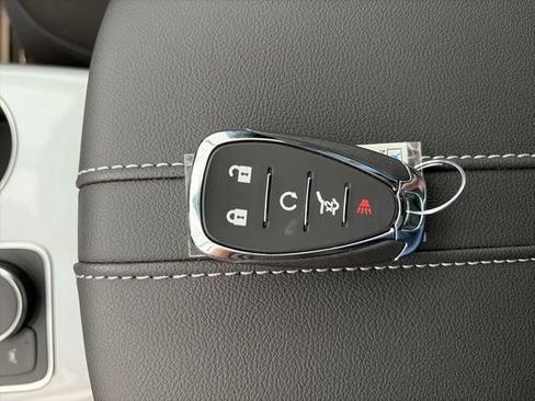 New 2026 Chevrolet Blazer LT w/ Convenience Package FWD image 25