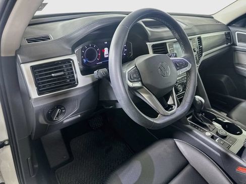 Certified 2023 Volkswagen Atlas SE AWD/4WD image 10