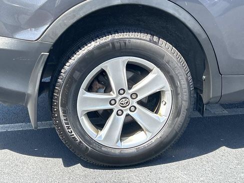 Used 2015 Toyota RAV4 XLE AWD/4WD image 8