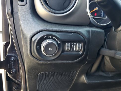 Used 2021 Jeep Wrangler Unlimited Sport image 20