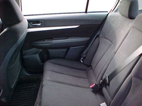 Used 2014 Subaru Legacy 2.5i Premium image 13