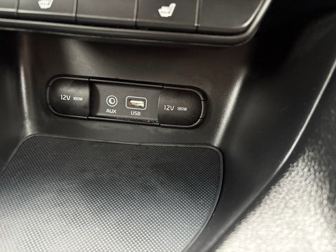 Used 2018 Kia Sportage LX w/ LX Technology Package image 14