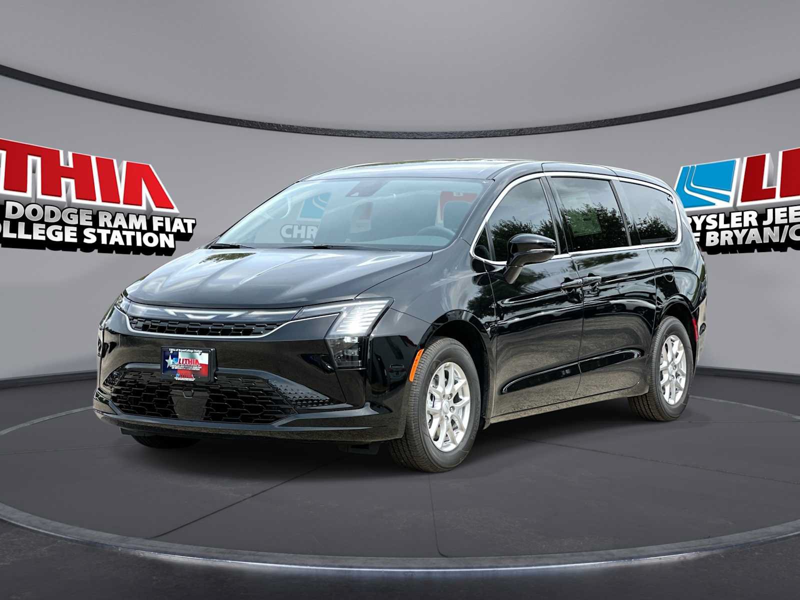 New 2027 Chrysler Pacifica Select FWD image 1