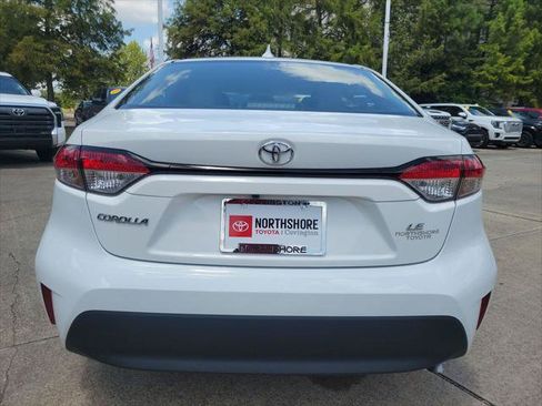 Certified 2024 Toyota Corolla LE FWD image 5