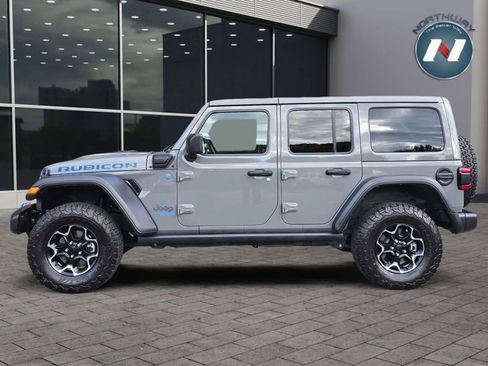 Used 2022 Jeep Wrangler Unlimited Rubicon 4xe w/ Dual Top Group image 2