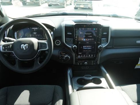 New 2026 RAM 1500 Big Horn AWD/4WD image 13